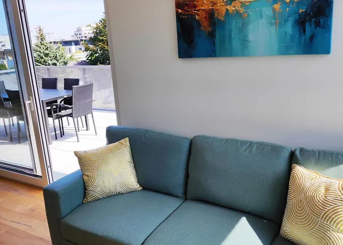 Penthouse Neben U2- U-bahn Apartment